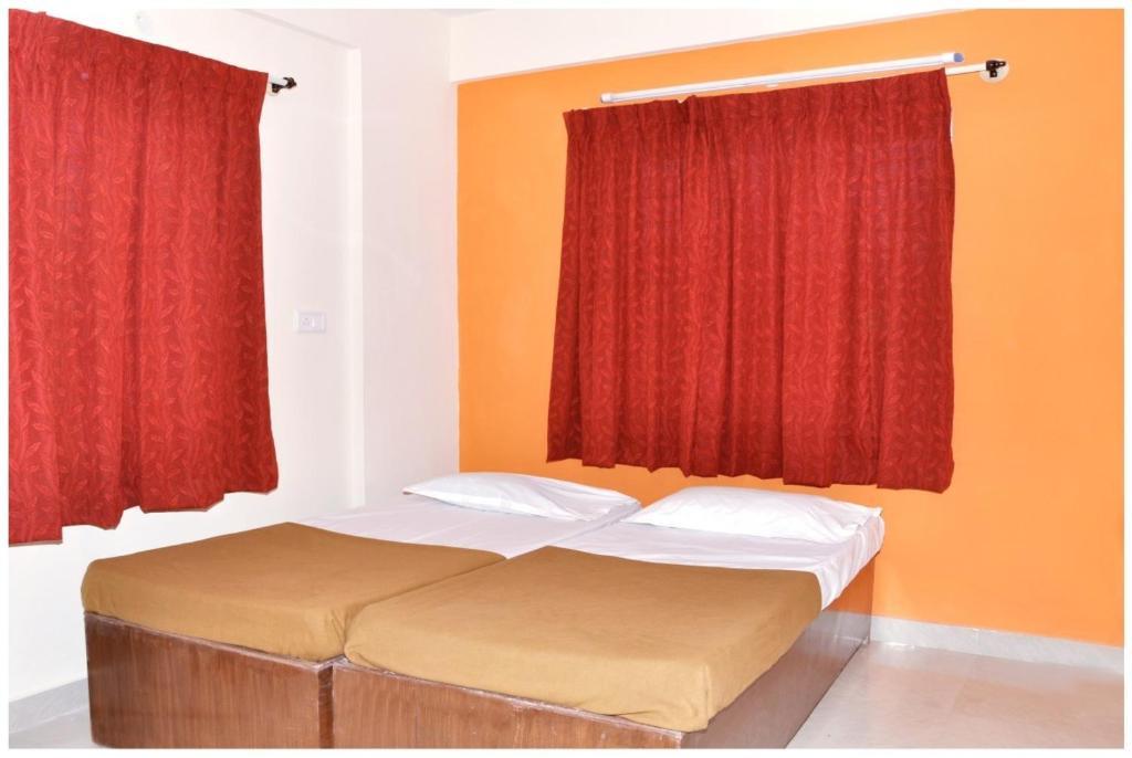 Maple Inn Budget Hotel Bengalúr Exteriér fotografie